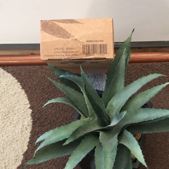 Olivia Lane powder brush - Picture 7 of 7